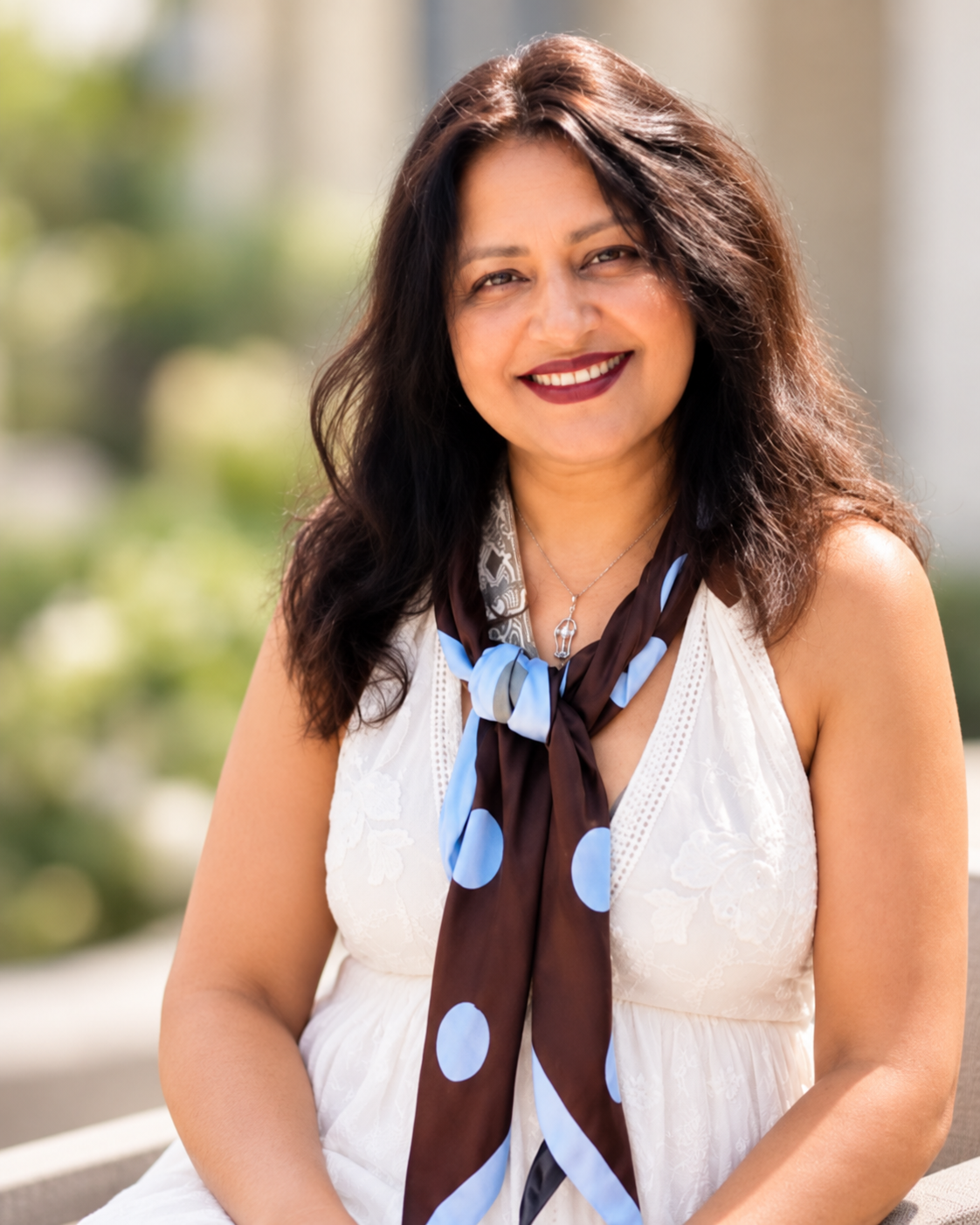 Dr Shaily Jain Dr Shaily Jain, Director and Principal AI Consultant, SJ Learning & Development Consultancy